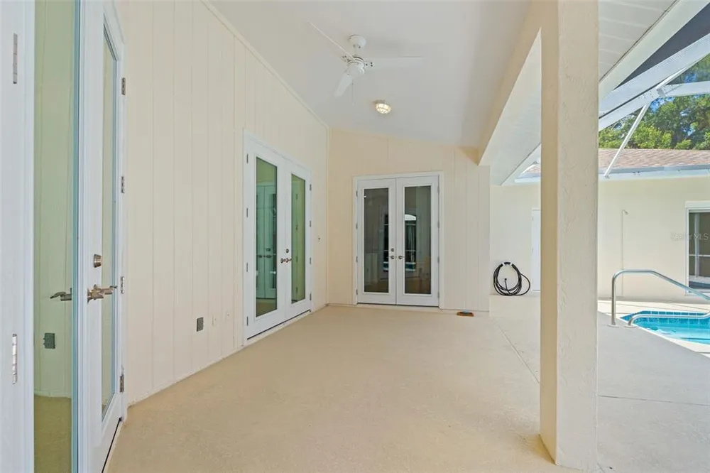 4442 Hollybrook Way, Sarasota, FL 34233