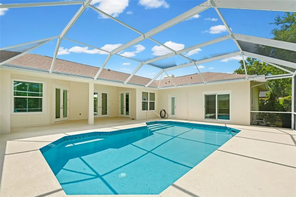 4442 Hollybrook Way, Sarasota, FL 34233