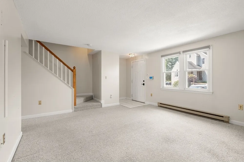 83 Victoria Heights Rd, Boston, MA 02136