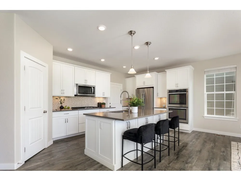 2113 SICILY CIR, Longmont, CO 80503