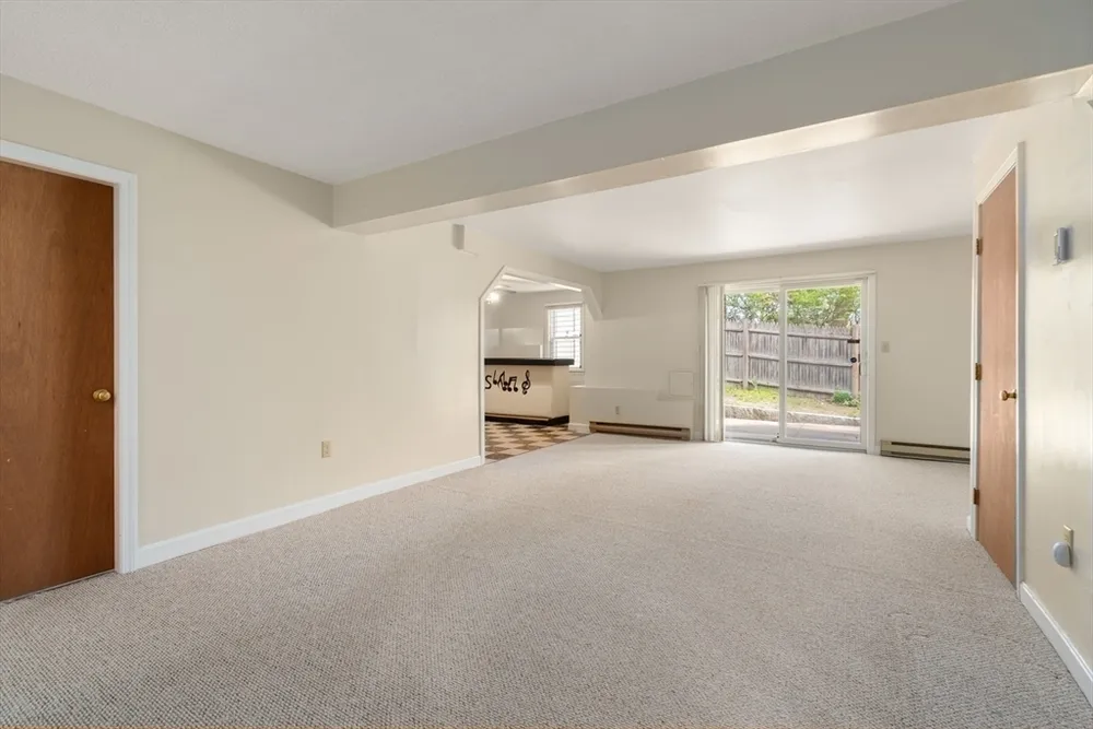 83 Victoria Heights Rd, Boston, MA 02136