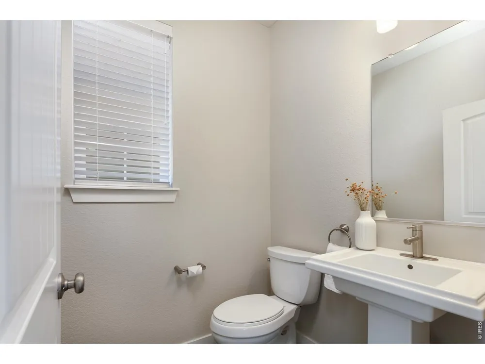 2113 SICILY CIR, Longmont, CO 80503