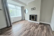 Springhall Drive, HALIFAX