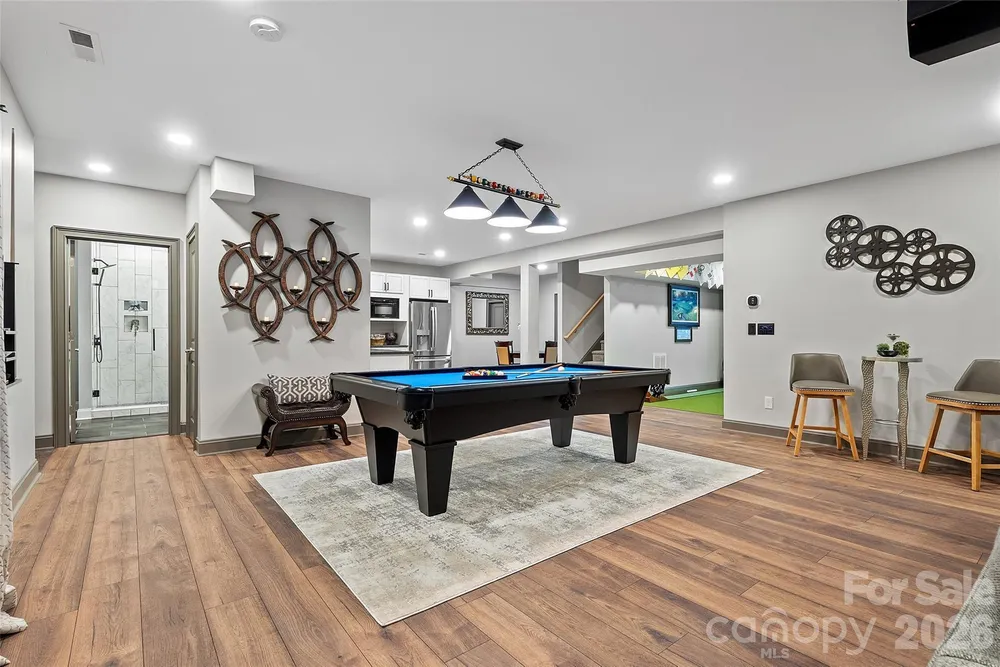 82212 Standing Oak Dr, Charlotte, NC 28278
