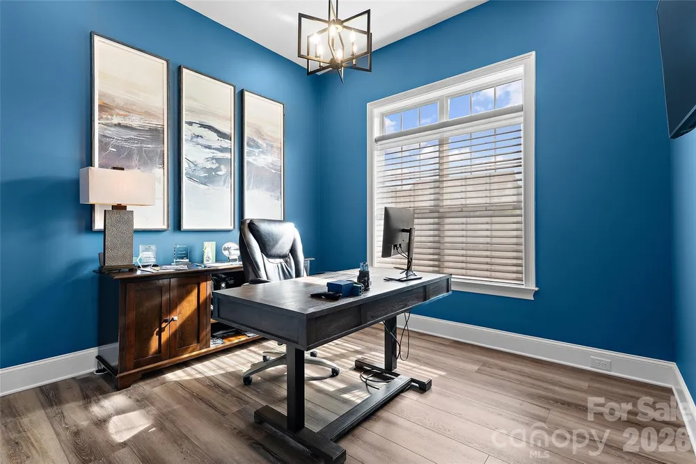82212 Standing Oak Dr, Charlotte, NC 28278