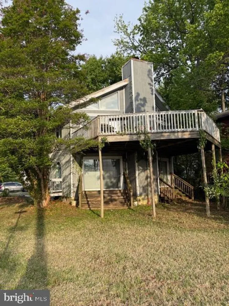 3328 Shore Dr, Annapolis, MD 21403