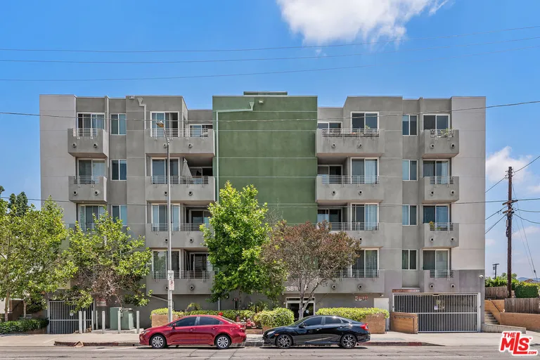5818 Whitsett Ave, Valley Village, CA 91607