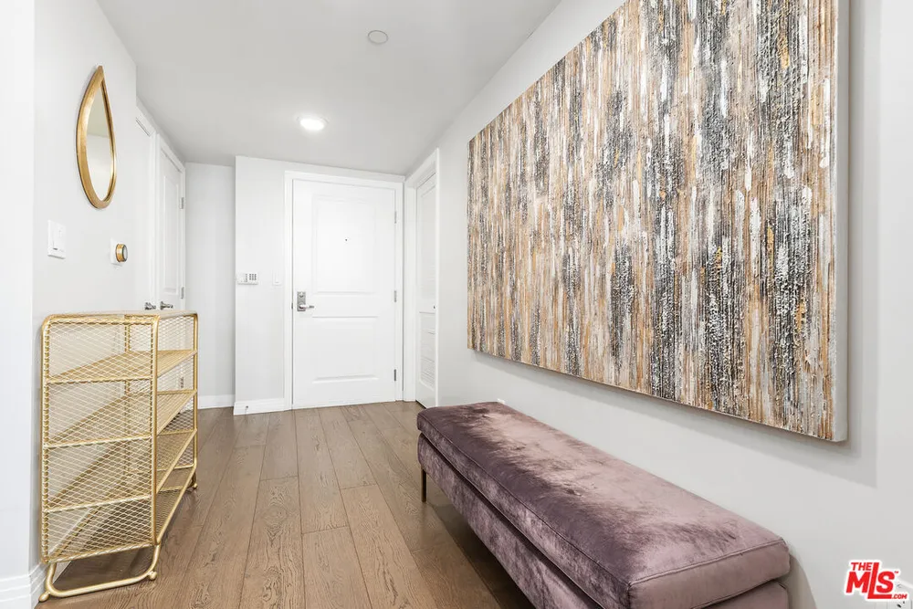 5818 Whitsett Ave, Valley Village, CA 91607