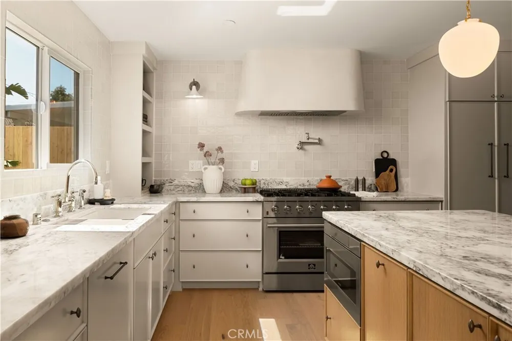 2841 Boa Vista Dr, Costa Mesa, CA 92626