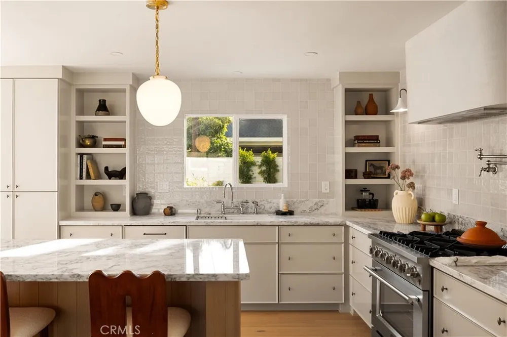 2841 Boa Vista Dr, Costa Mesa, CA 92626