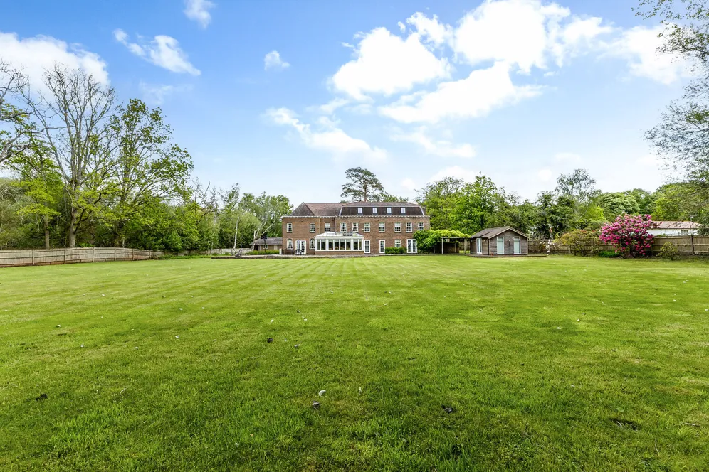 Coombe Lane, Ascot, SL5 photo 2