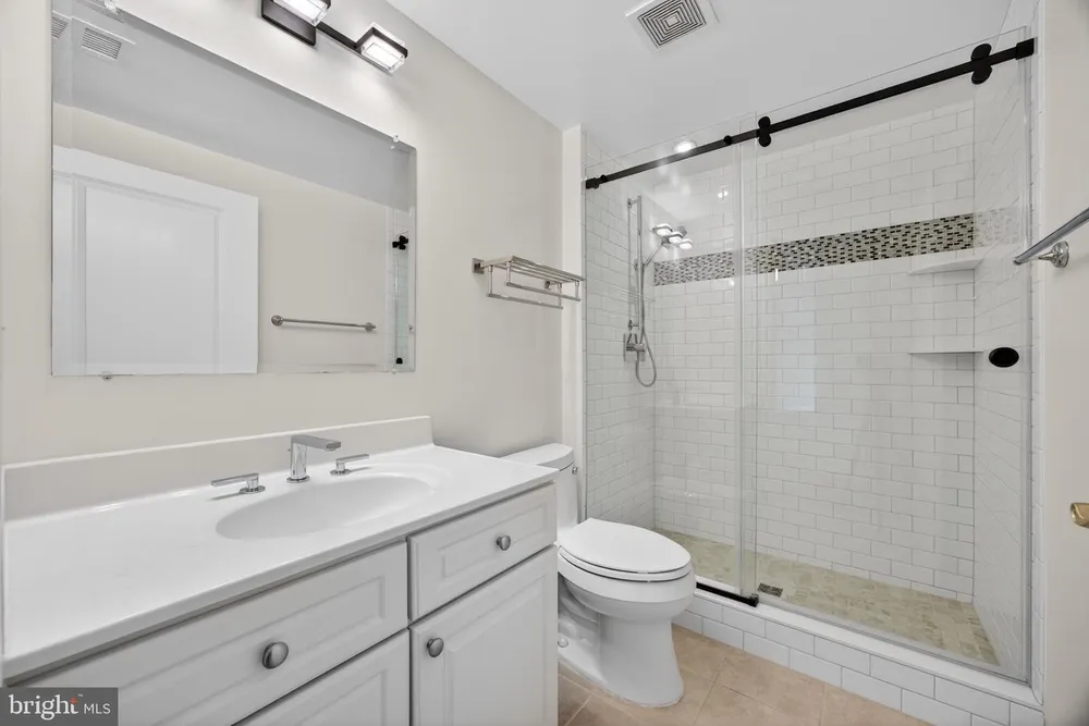 5 Park Pl, Annapolis, MD 21401