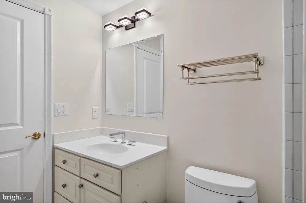 5 Park Pl, Annapolis, MD 21401