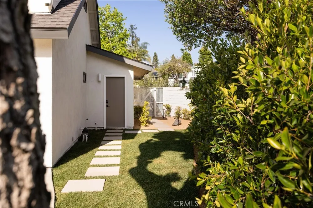2841 Boa Vista Dr, Costa Mesa, CA 92626