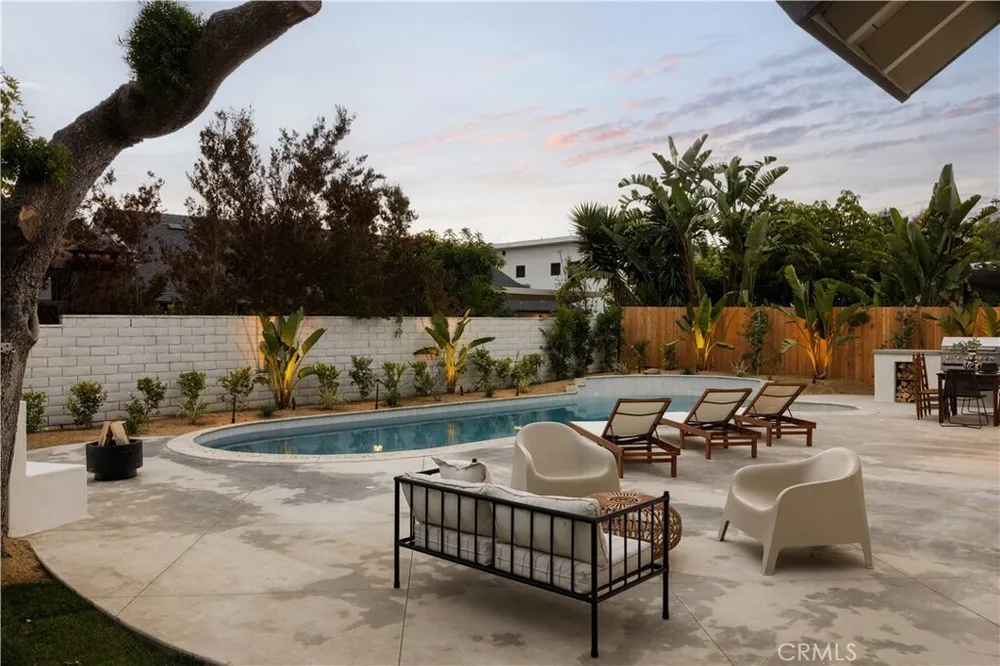 2841 Boa Vista Dr, Costa Mesa, CA 92626