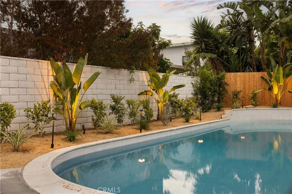 2841 Boa Vista Dr, Costa Mesa, CA 92626