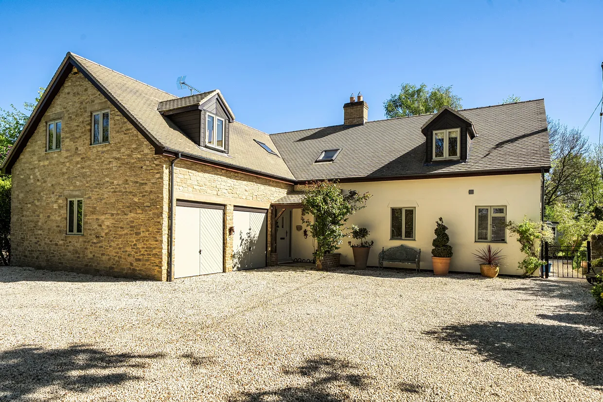 Foxhill Lane, Souldern, OX27 photo 2