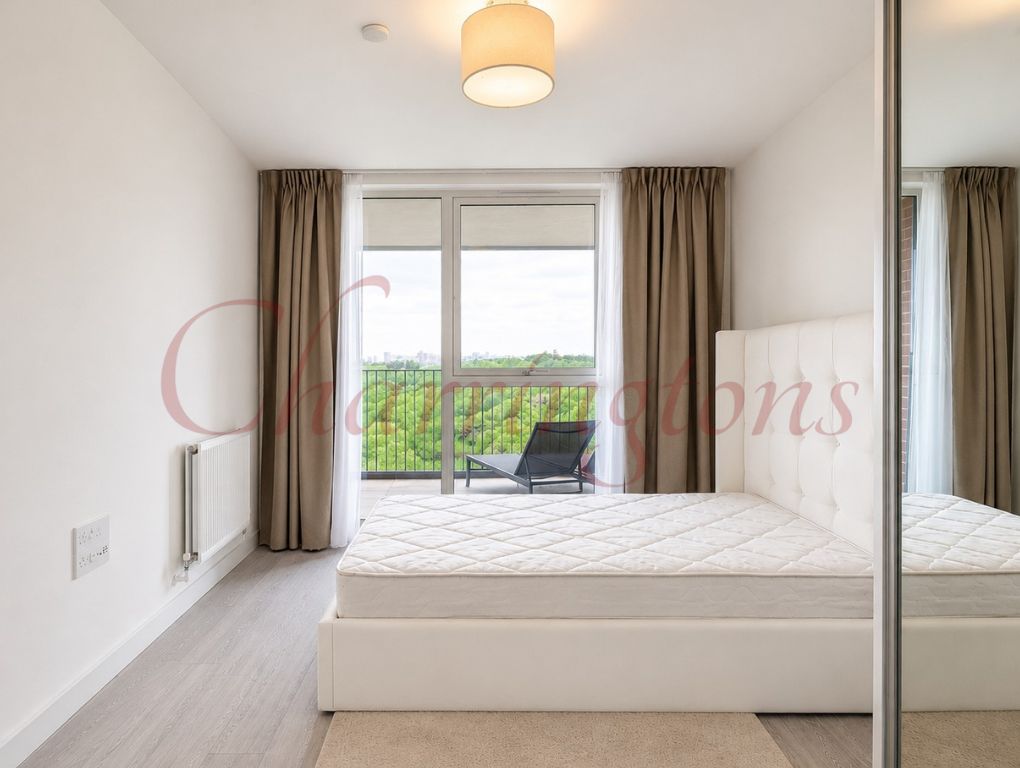 Modern 2-Bedroom, 2-Bathroom Apartment with Lake Views & Parking  Shearwater Drive, NW9 Image 7