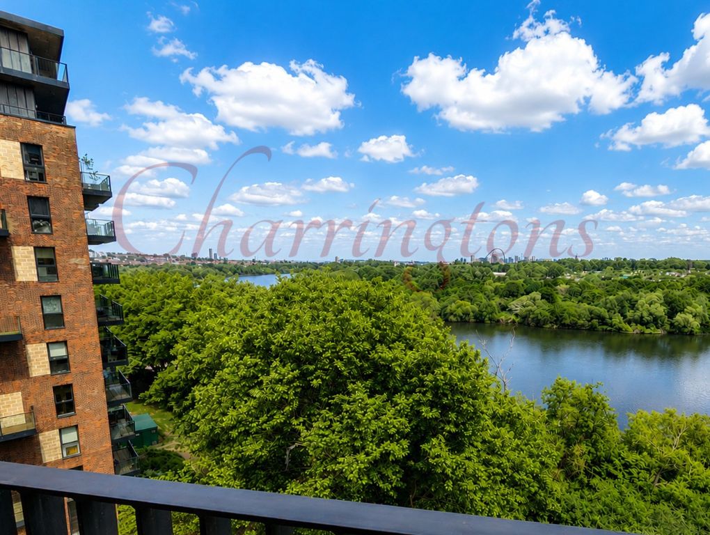 Modern 2-Bedroom, 2-Bathroom Apartment with Lake Views & Parking  Shearwater Drive, NW9 Image 17