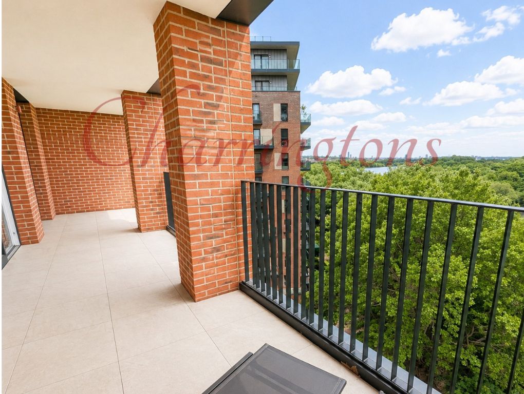 Modern 2-Bedroom, 2-Bathroom Apartment with Lake Views & Parking  Shearwater Drive, NW9 Image 12
