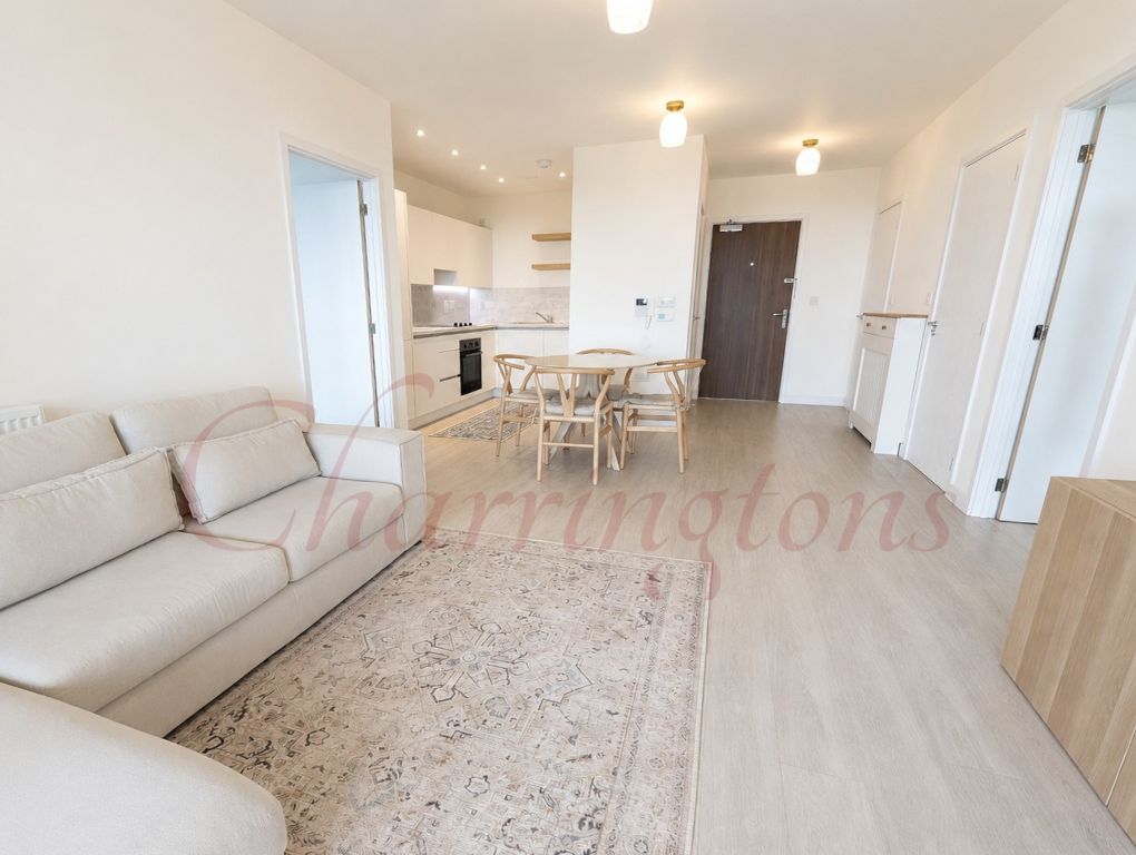 Modern 2-Bedroom, 2-Bathroom Apartment with Lake Views & Parking  Shearwater Drive, NW9 Image 1