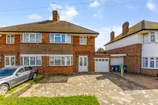 Howberry Road, Edgware, HA8 photo 3