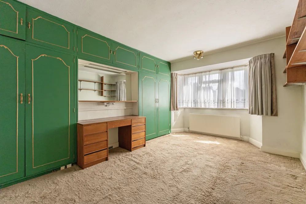 Howberry Road, Edgware, HA8 photo 7