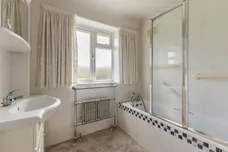 Howberry Road, Edgware, HA8 photo 8