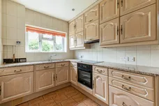 Howberry Road, Edgware, HA8 photo 10