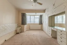 Howberry Road, Edgware, HA8 photo 17
