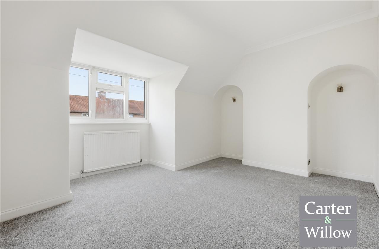 Neville Road, Dagenham, Essex Image 10