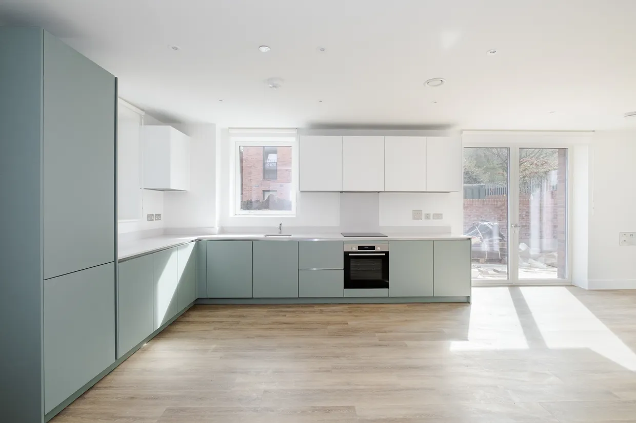 Woodside Avenue, London, N10 photo 3
