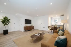 Woodside Avenue, London, N10 photo 1