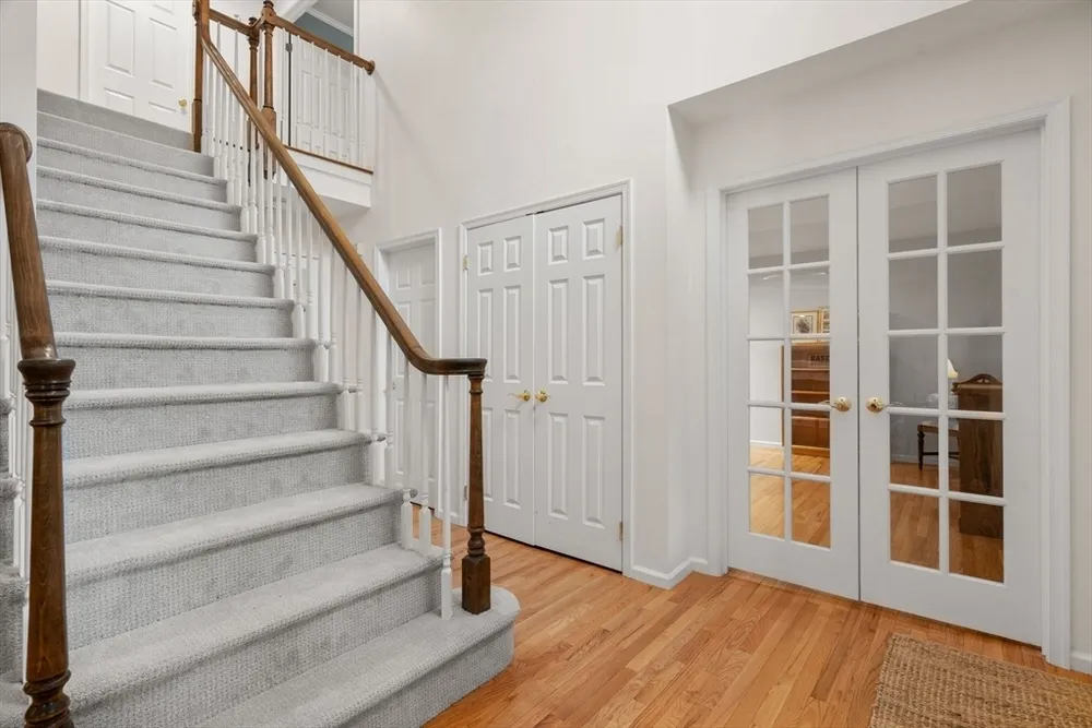 7 MAPLE BROOK LANE, Franklin, MA 02038