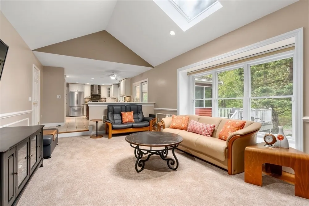 7 MAPLE BROOK LANE, Franklin, MA 02038