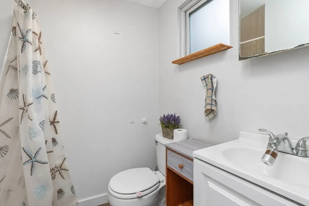 8 Colliston Rd, Boston, MA 02135