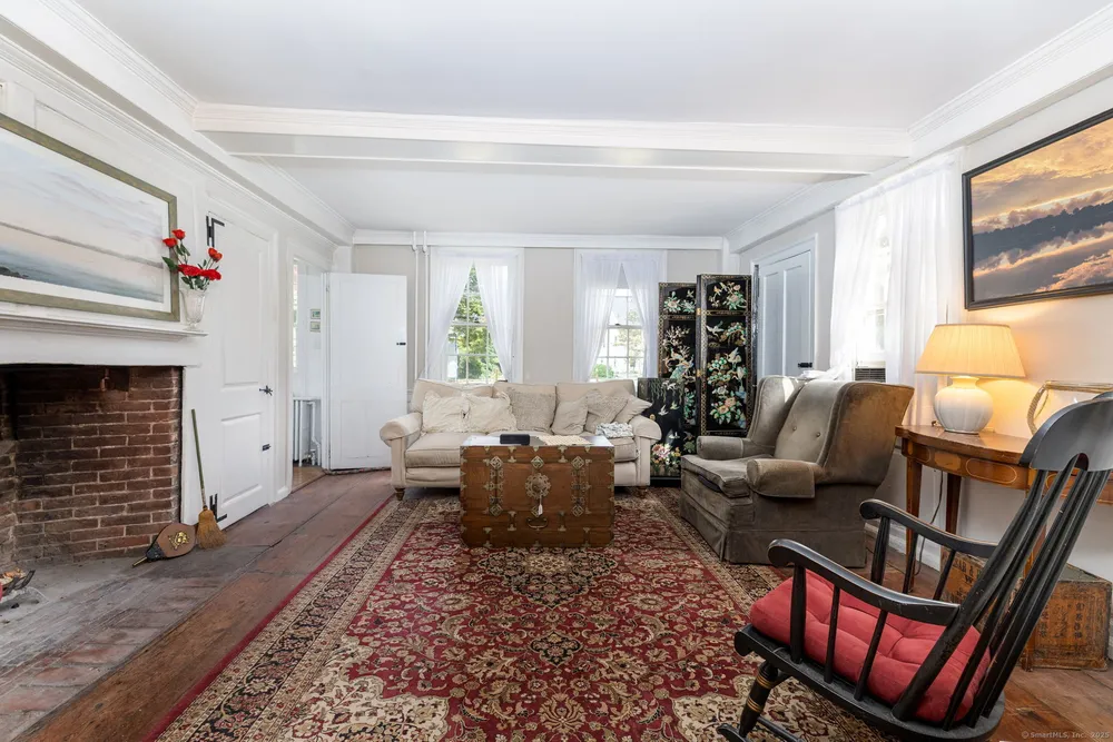 493 Main St, Wethersfield, CT 06109