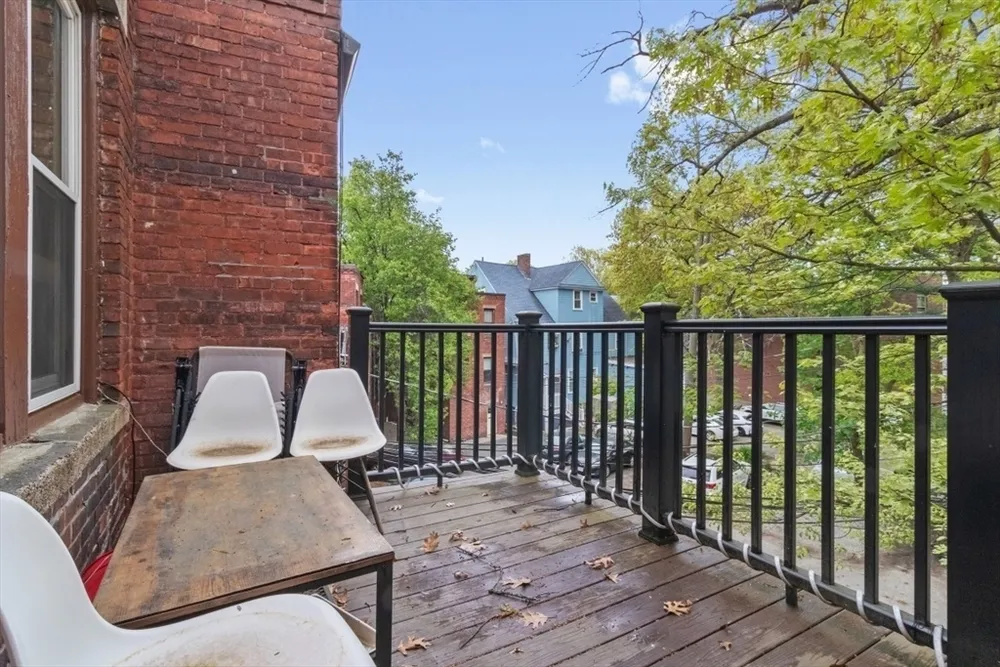 8 Colliston Rd, Boston, MA 02135