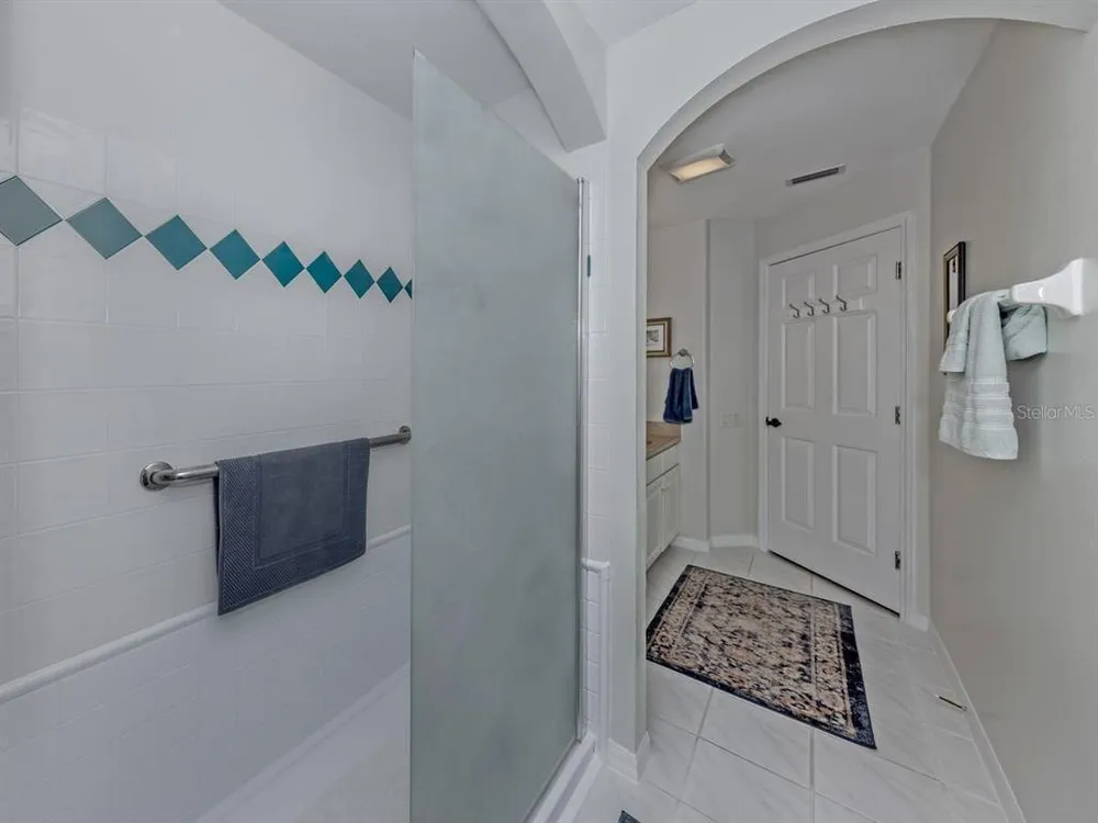 417 Pebble Creek Ct, Venice, FL 34285