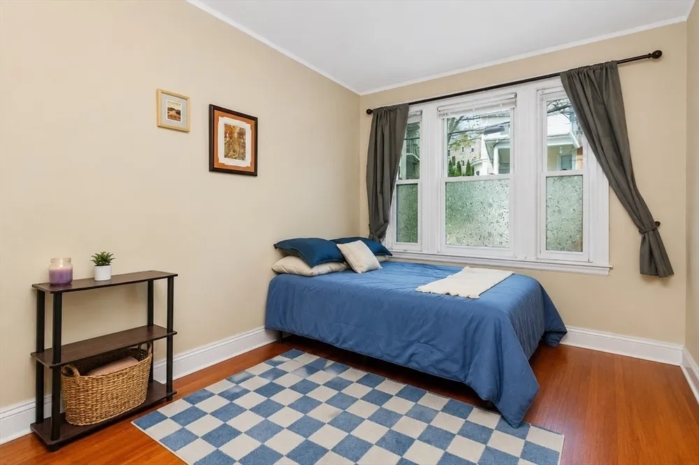 8 Colliston Rd, Boston, MA 02135
