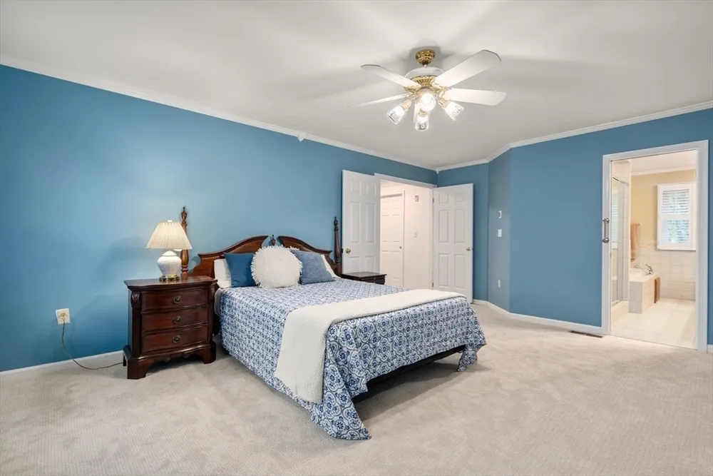 7 MAPLE BROOK LANE, Franklin, MA 02038