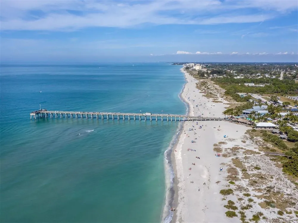 417 Pebble Creek Ct, Venice, FL 34285