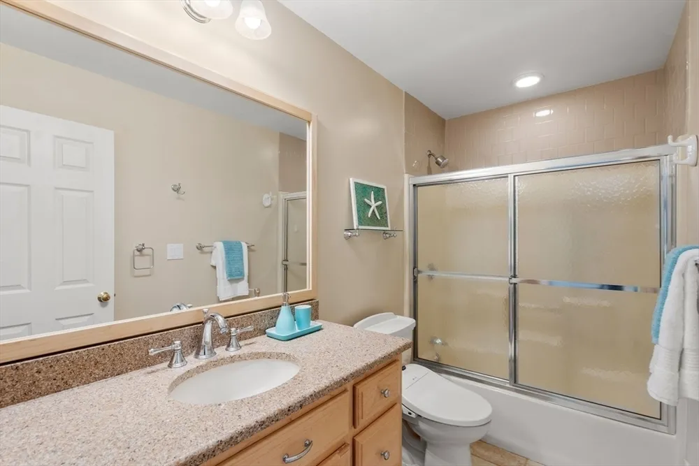 7 MAPLE BROOK LANE, Franklin, MA 02038