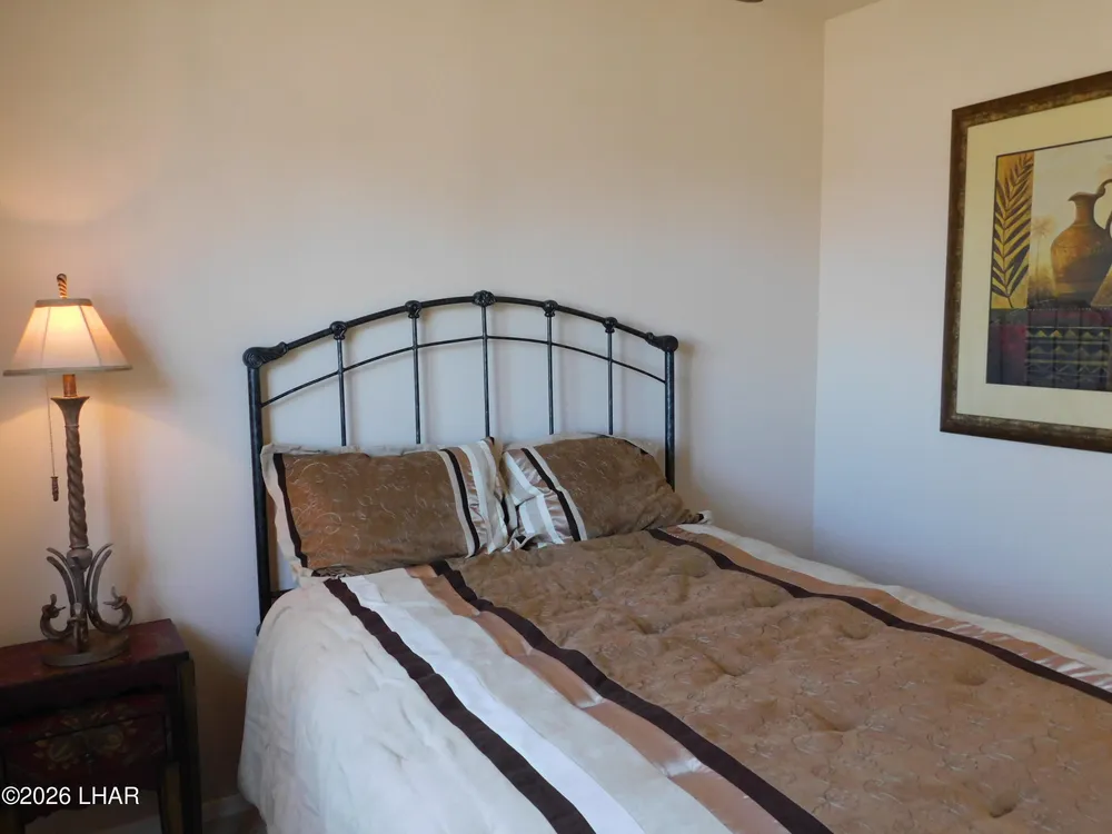 3330 Tomahawk Dr, Lake Havasu City, AZ 86406