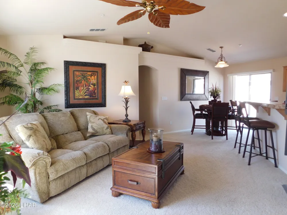 3330 Tomahawk Dr, Lake Havasu City, AZ 86406