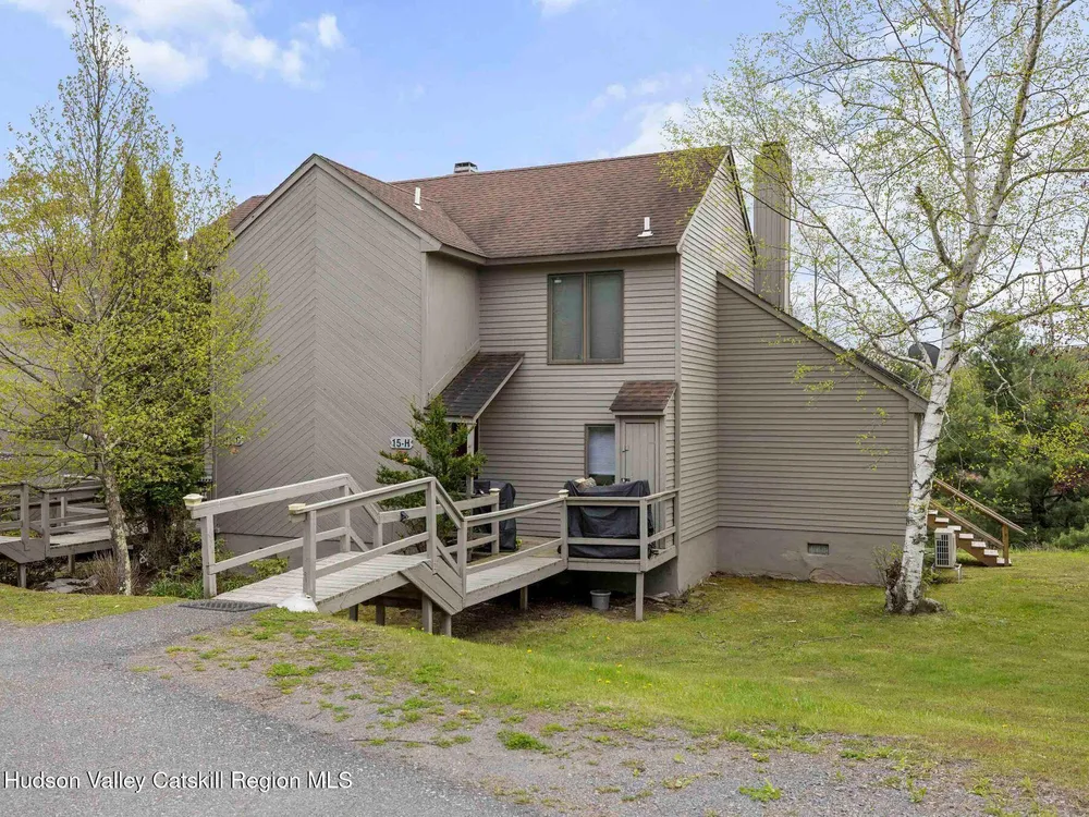 55 Windham Ridge Rd, Windham, NY 12496