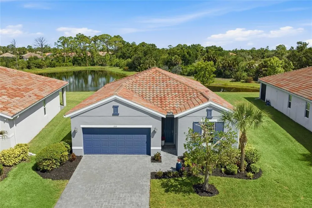 333 Daylily Blvd, Nokomis, FL 34275