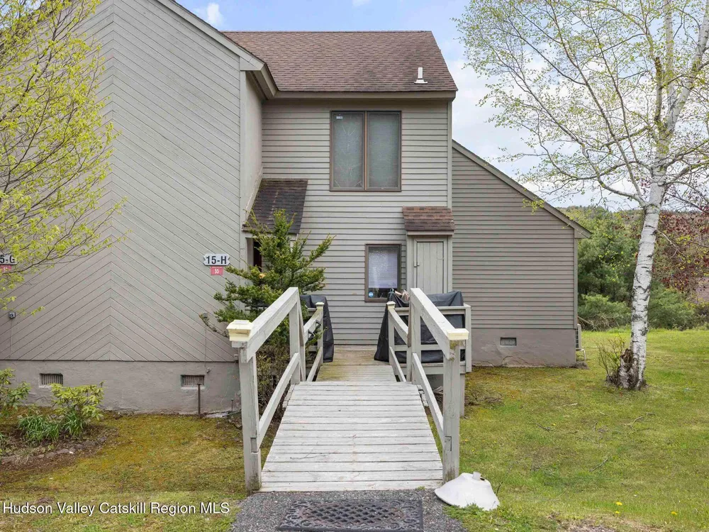 55 Windham Ridge Rd, Windham, NY 12496
