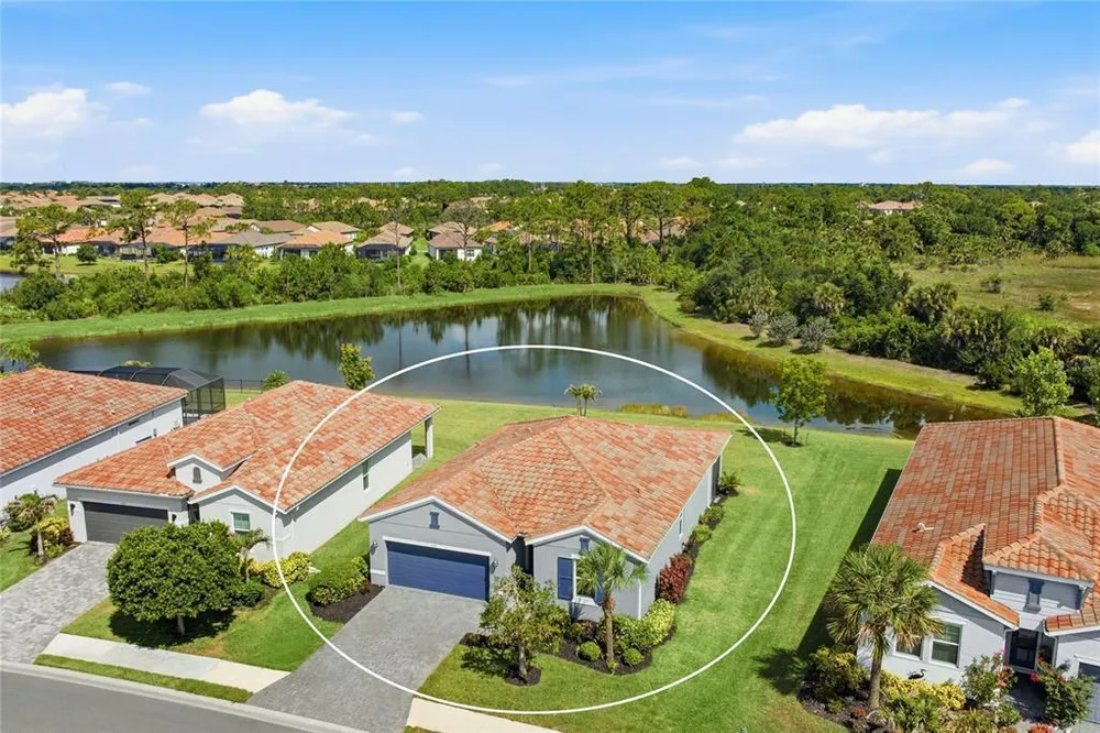 333 Daylily Blvd, Nokomis, FL 34275