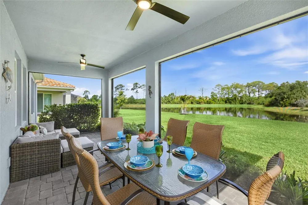 333 Daylily Blvd, Nokomis, FL 34275
